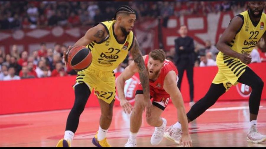 Fenerbahçe ilk maçı kaybetti