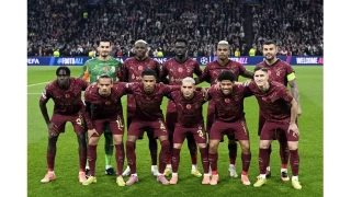 Galatasaray, Ajax deplasmanında: İlk yarı 0-0 bitti