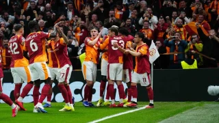 Galatasaray, Juventus'a kar�� 3. galibiyetini elde etti