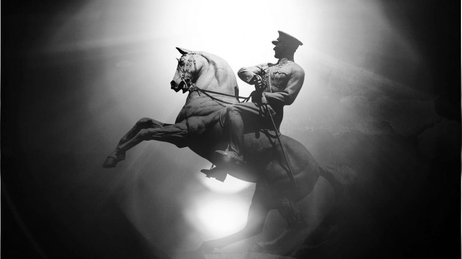 Gazi Mustafa Kemal namaz kılardı