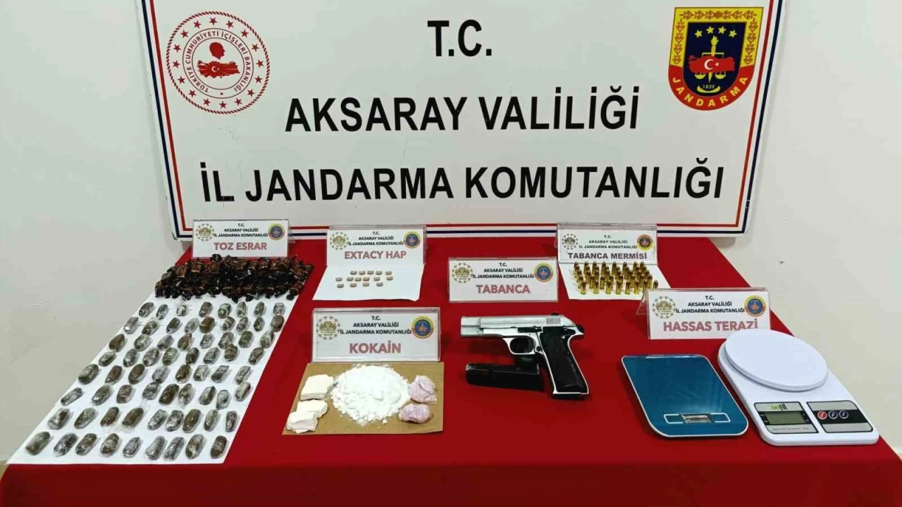 Gurbetçinin çikolata paketlerinden uyuşturucu çıktı
