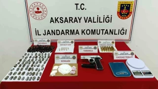 Gurbetçinin çikolata paketlerinden uyuşturucu çıktı