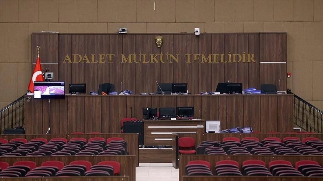 Hakimlerin yetkilerinin belirlenmesine ve yeni mahkemelerin faaliyete geçirilmesine ilişkin yetki kararnamesi yayımlandı