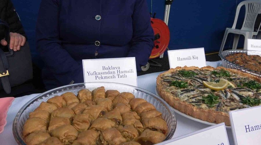 Hamsi Festivalinde en fazla ilgiyi 'Hamsili baklava' gördü