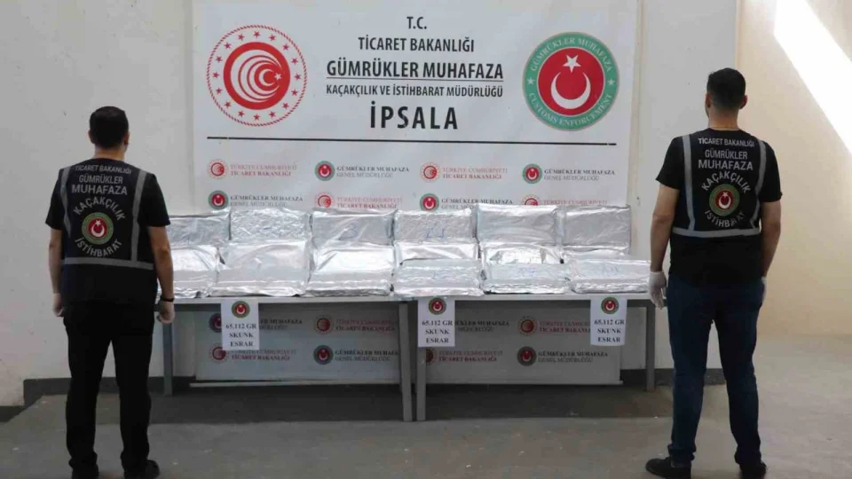 �psala S�n�r Kap�s�'nda 65 kilo uyu�turucu ele ge�irildi