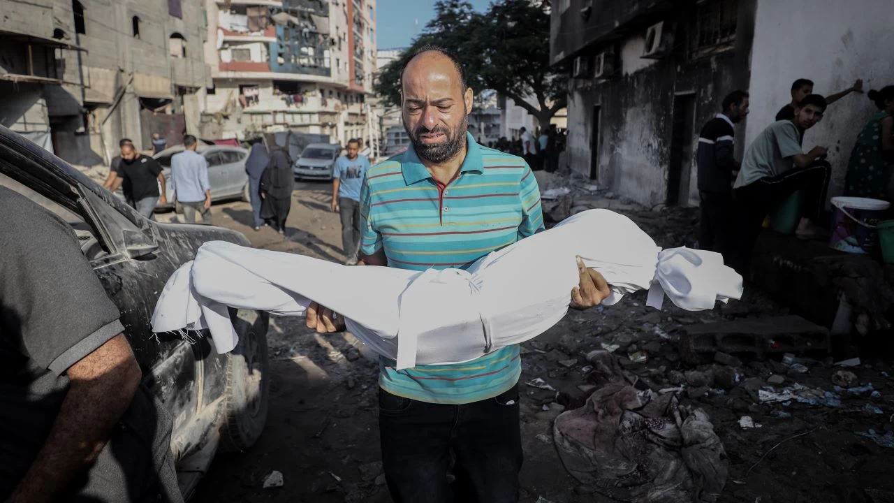 İsrail'in Gazze'ye saldırısında ikisi çocuk, 8 Filistinli öldü