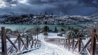 �stanbul'da okullara kar tatili