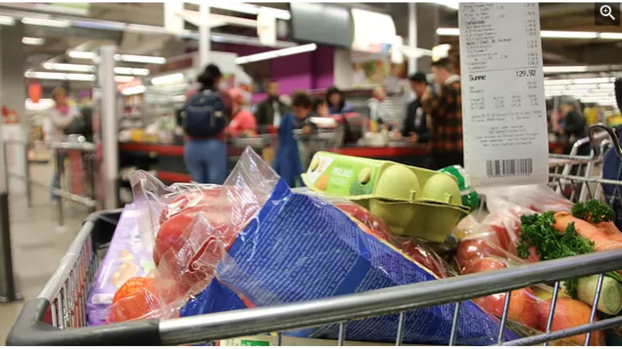 İsviçreliler alışveriş için rotayı Almanya'ya kırdı