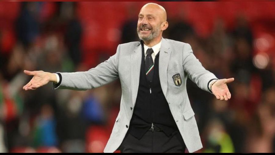 �talyan efsanesi kansere yenik d��t�