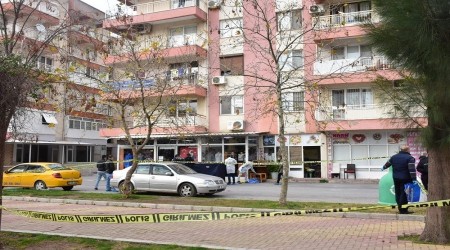 İzmir'de evlat vahşeti