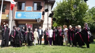 Kadın Eğitim ve Girişimcilik Merkezi mezunlarını verdi