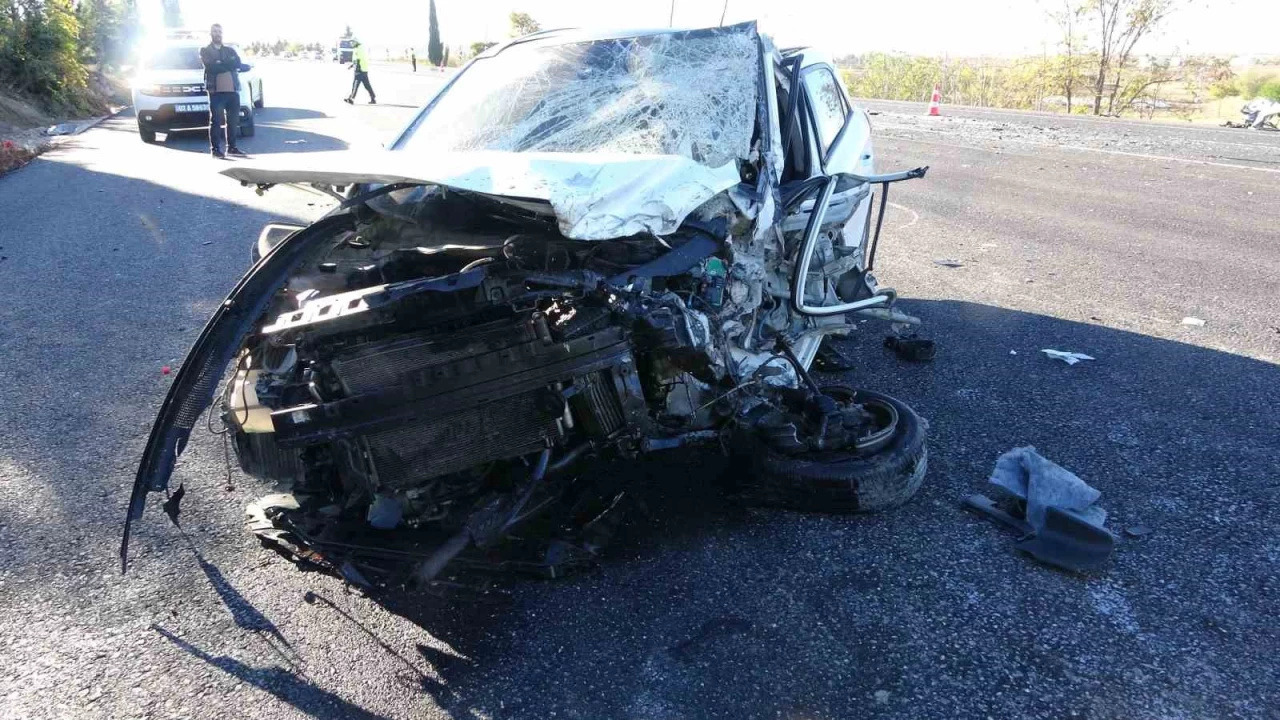 Kazada ar yaralanan polis memuru hayatn kaybetti