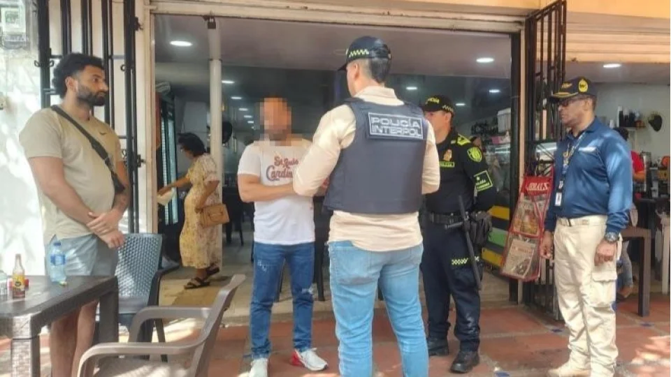 Kolombiya'da T�rk vatanda��na g�zalt�