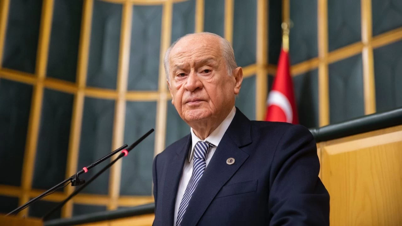 MHP Genel Ba�kan�, Mira� Kandili'ni kutlad�  