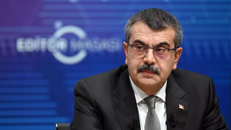 Milli E�itim Bakan� Tekin'den atama ve m�lakat a��klamas�