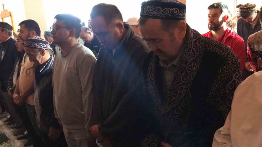 Mo�olistan'da bayram namaz� k�l�nd�