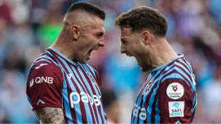 Mustafa mevkidaşı Eren Elmalı'yı hiç aratmadı