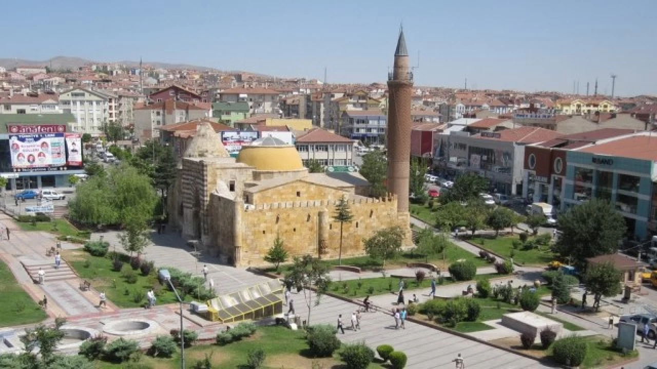 Nejet Erta�'�n memleketi K�r�ehir T�rkiye'nin tarih ve k�lt�r merkezlerinden