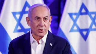 Netanyahu yasa çıkararak sıyırmaya çalışıyor