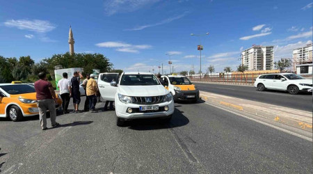 Okul yolunda ilk kaza haberi Diyarbakır'dan