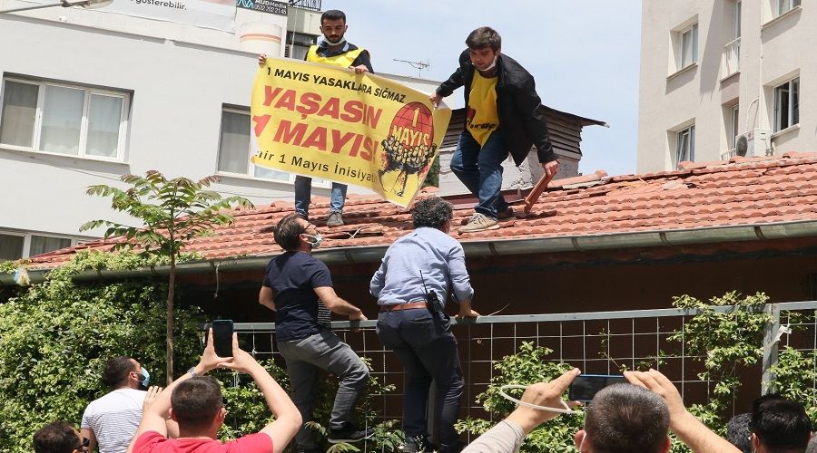 Onlarda koronaya s���nda: 'Belki Covid'sin, gelme'