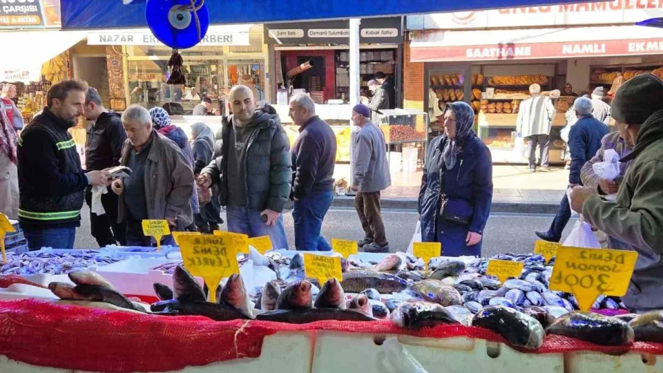 Ramazan'da bal��a ilgi g�n ge�tik�e art�yor