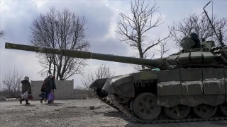 Rus T72 tankları Hafter güçlerine teslim edildi
