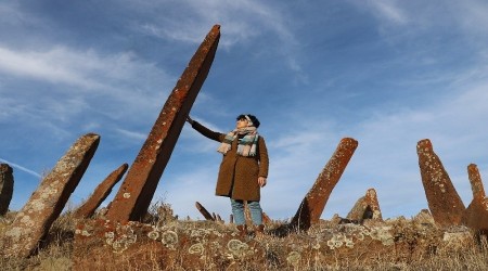 Sanki gökten düşmüş gibi