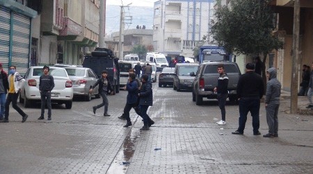 Şanlıurfa'da 2 polis bıçaklandı