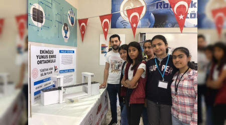 Selde otomatik yükselerek kendini koruyan köprü