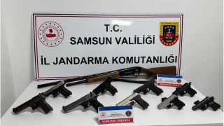 Sosyal medyada silahla havaya ate eden 10 kii yakaland