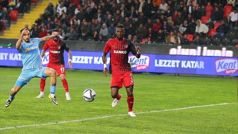 Sumudica'lı Gaziantep ilk sınavını verecek