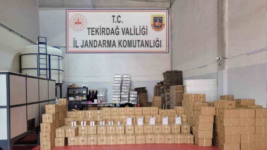 Tekirdağ'da 7 buçuk ton etil alkol ele geçirildi