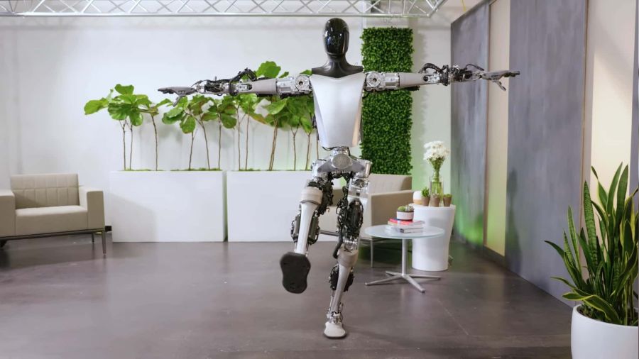 Tesla'nın robotu Optimus'un yetenekleri geliştirildi