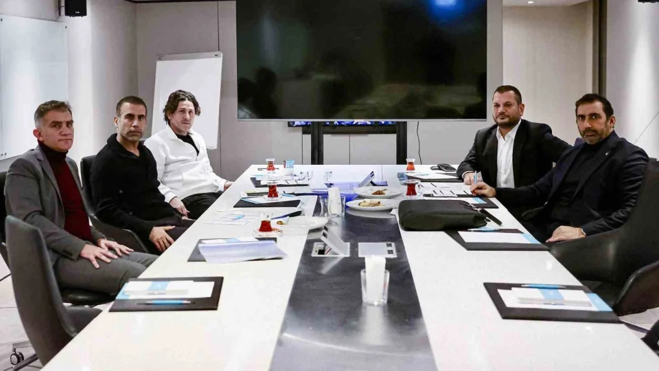 Trabzonspor'da �stanbul zirvesi