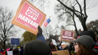  Trump, Harvard'a kafay takt