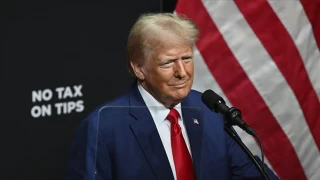 Trump, kurşun geçirmez cam kabinden konuşma yaptı