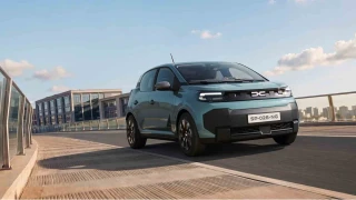 T�rkiye'de �retilen Dacia Striker, Paris'te d�nyaya tan�t�ld�