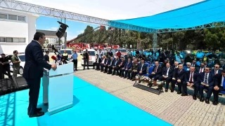 Trkiye'nin hibe ettii 29 ara, KKTC ileri Bakanl'na teslim edildi