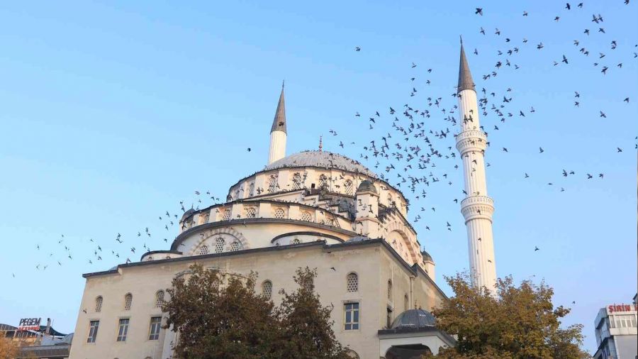 Türkiye'nin ilk asansörlü camisi