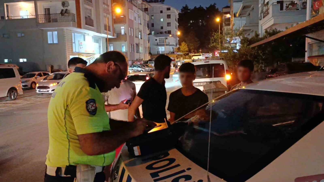 'Yaral� yok anla�aca��z' dediler, ara�lardaki 4 ki�i hastaneye ko�tu