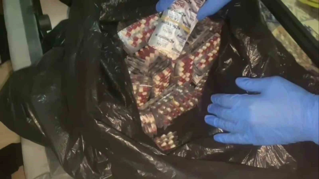 14 bin adet sentetik eczay 'imek iin' aldn syledi