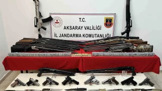 Aksaray'da magandalarn evlerden cephanelik kt