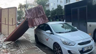 Alanya'da frtna inaat korkuluklarn uurdu