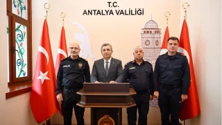 Antalya Valisi �ahin: 'Otob�s kazas�nda rapor hen�z ��kmad�'