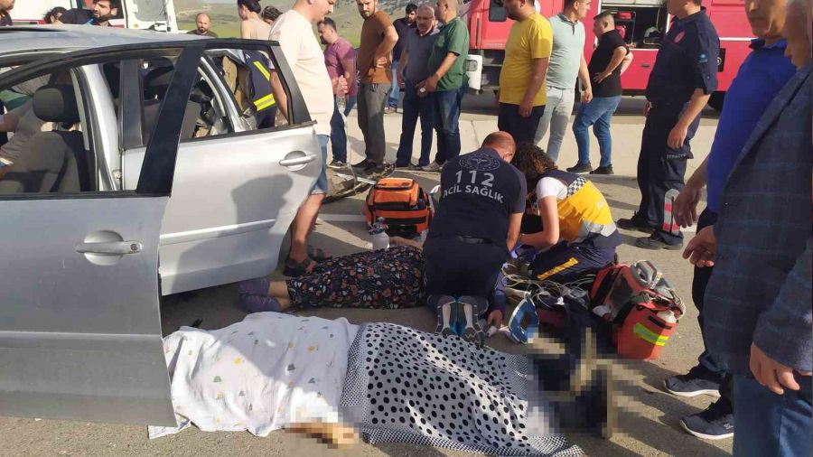 Antalya'da feci kaza: 3 ölü, 9 yaralı