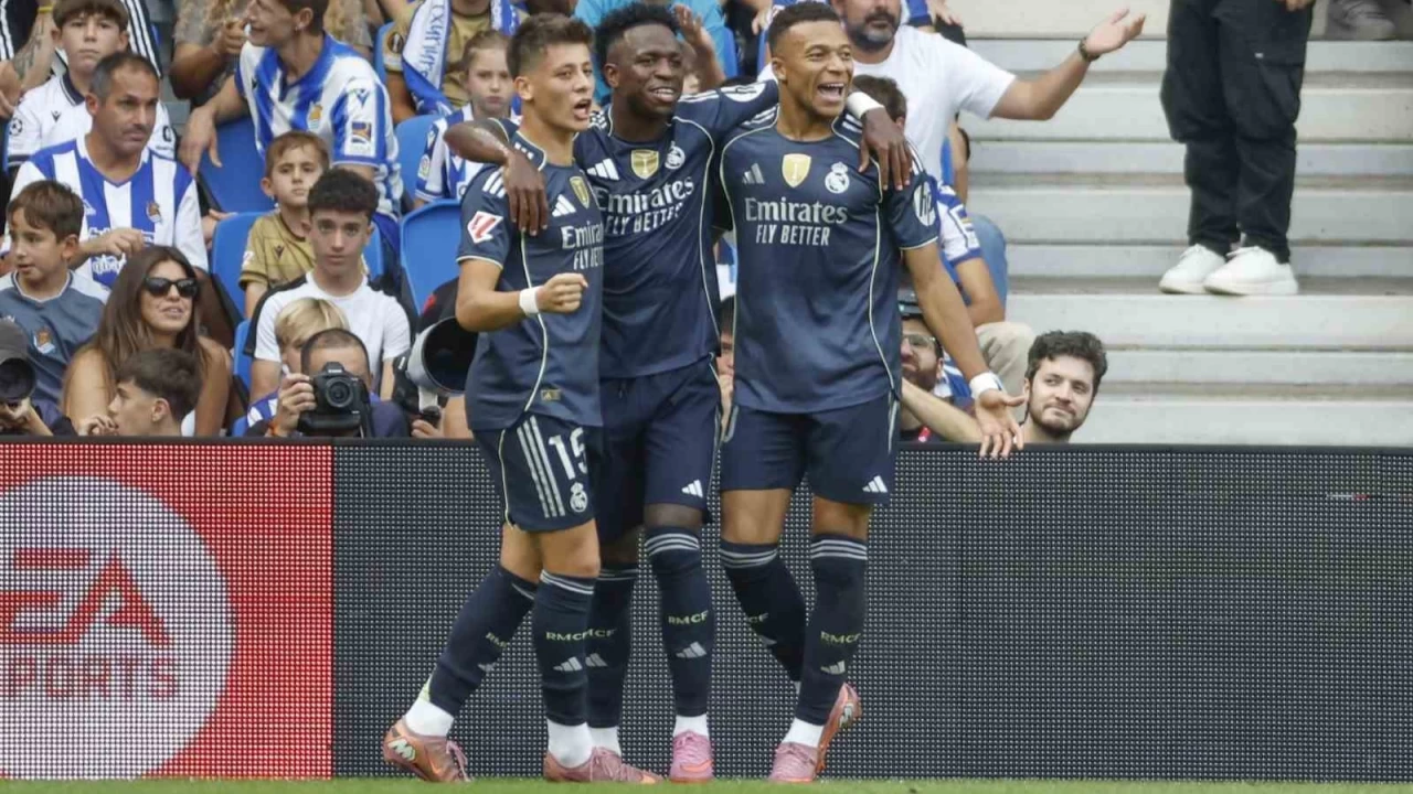 Arda Güler, Real Madrid'de ekim ayının oyuncusu seçildi