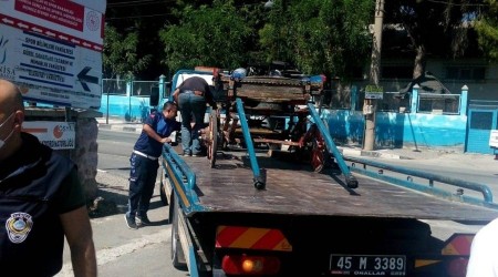 At arabaları zabıta tarafından toplandı