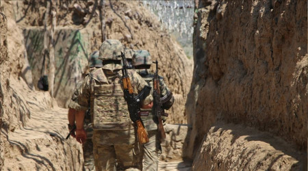 Azerbaycan Karabağ'da operasyon başlattı