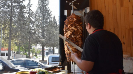 Basra scaklar en ok dnerci ustalarn zorluyor